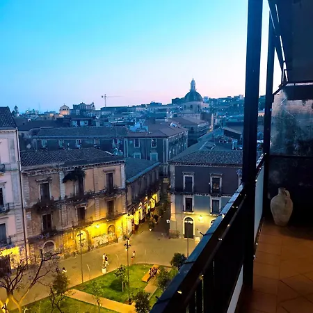 Exclusive Place-piazza Stesicoro-via Etnea *